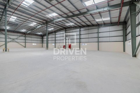 Warehouse in Jebel Ali, Dubai 82247 sq.m. № 89838 - photo 2
