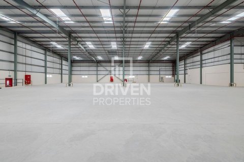 Warehouse in Jebel Ali, Dubai 82247 sq.m. № 89838 - photo 8