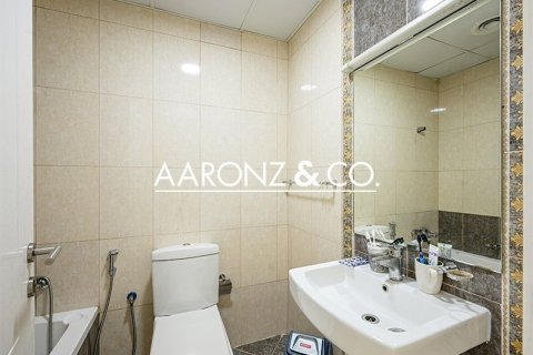 Apartment in Dubai Marina, Dubai 3 bedrooms, 116 sq.m. № 89835 - photo 14