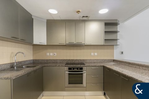 Apartment in Jumeirah Lake Towers, Dubai 1 bedroom, 115 sq.m. № 74589 - photo 3