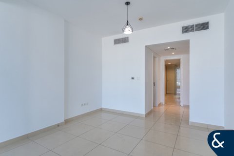 Apartment in Jumeirah Lake Towers, Dubai 1 bedroom, 115 sq.m. № 74589 - photo 11