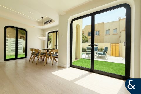 Villa à Springs 12, The Springs, Dubai, 3 chambres, 167 m², № 74587 - photo 18