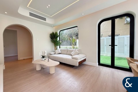 Villa à Springs 12, The Springs, Dubai, 3 chambres, 167 m², № 74587 - photo 5