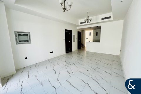 Купить таунхаус в District 11, Мохаммед Бин Рашид Сити, Дубай: 4 спальни, 188м², № 74578 - фото 2