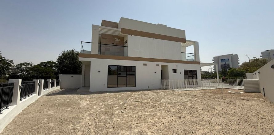 Maison de ville à Dubai, 4 chambres, 364.2 m², № 16540