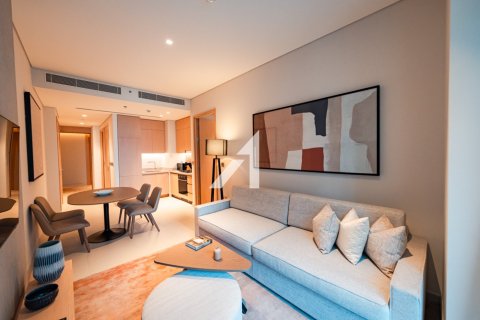 Снять в аренду квартиру в Дубае: 1 спальня, 79.9м², № 60056 - фото 1