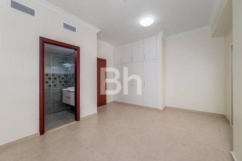 Villa in Jumeirah Village Circle, Dubai 3 bedrooms, 135 sq.m. № 57888 - photo 5