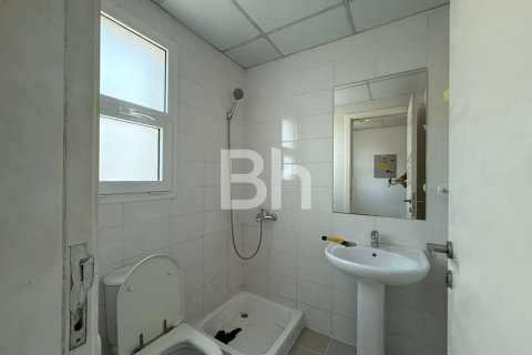 Villa in Jumeirah Village Triangle, Dubai 2 bedrooms, 698 sq.m. № 57891 - photo 25