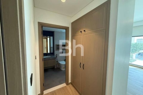 Villa in Damac Lagoons, Dubai 5 bedrooms, 220 sq.m. № 57893 - photo 10