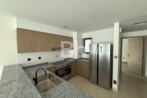 Villa in Damac Lagoons, Dubai 5 bedrooms, 220 sq.m. № 57893 - photo 21