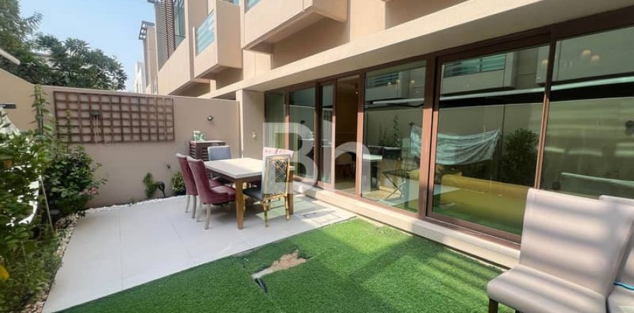 Townhouse in Meydan, Dubai 4 bedrooms, 339 sq.m. № 57892