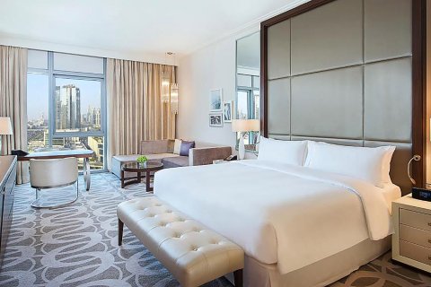 Apartment in AL HABTOOR CITY in Business Bay, Dubai 1 bedroom, 75 sq.m. № 29958 - photo 5