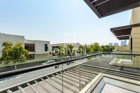 Снять в аренду таунхаус в DAMAC Hills (Akoya by DAMAC), Дубай: 4 спальни, 180м², № 20393 - фото 15