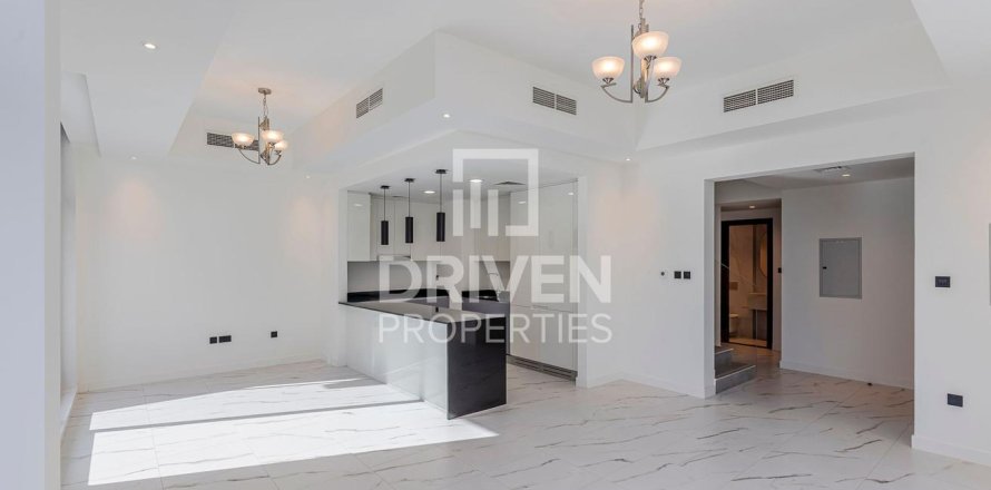 Townhouse in District 11, Mohammed Bin Rashid City, Dubai 4 bedrooms, 288 sq.m. № 20402