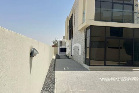 Villa in DAMAC Hills (Akoya by DAMAC), Dubai 5 bedrooms, 629 sq.m. № 21934 - photo 2