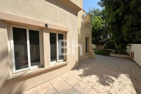 Villa en The Springs, Dubai, 3 dormitorios, 339 m², № 21939 - foto 2