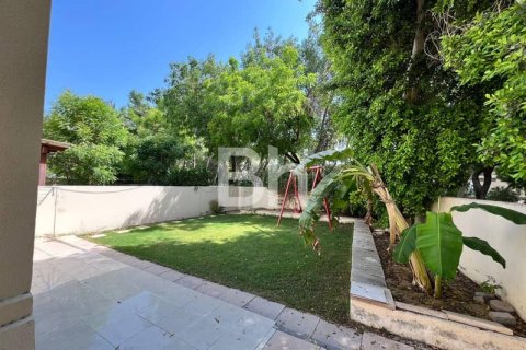 Villa en The Springs, Dubai, 3 dormitorios, 339 m², № 21939 - foto 4
