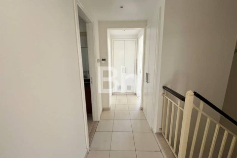 Villa en The Springs, Dubai, 3 dormitorios, 339 m², № 21939 - foto 13