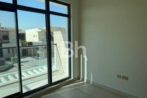 Townhouse in DAMAC Hills (Akoya by DAMAC), Dubai 3 bedrooms, 150 sq.m. № 21937 - photo 12