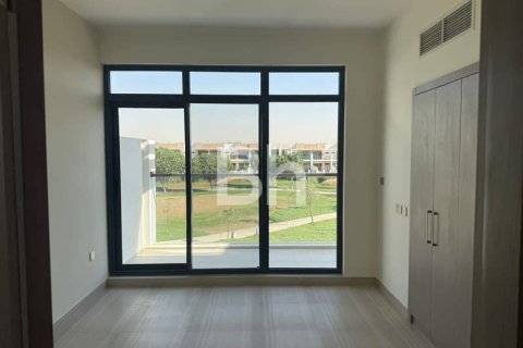 Townhouse in DAMAC Hills (Akoya by DAMAC), Dubai 3 bedrooms, 150 sq.m. № 21937 - photo 8