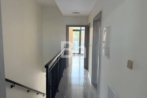 Townhouse in DAMAC Hills (Akoya by DAMAC), Dubai 4 bedrooms, 150 sq.m. № 21935 - photo 10