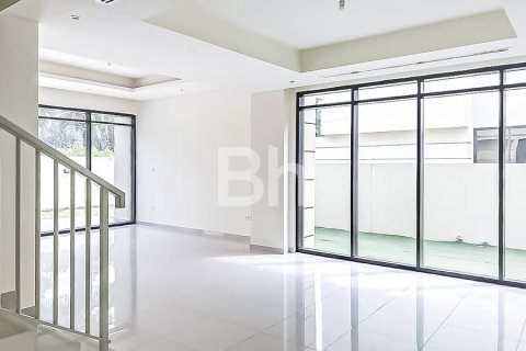 Townhouse in DAMAC Hills (Akoya by DAMAC), Dubai 3 bedrooms, 251 sq.m. № 21936 - photo 3
