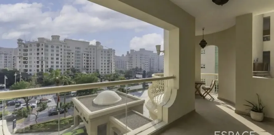 Квартира в Пальме Джумейре, Дубай, 2 спальни, 145м², № 61991