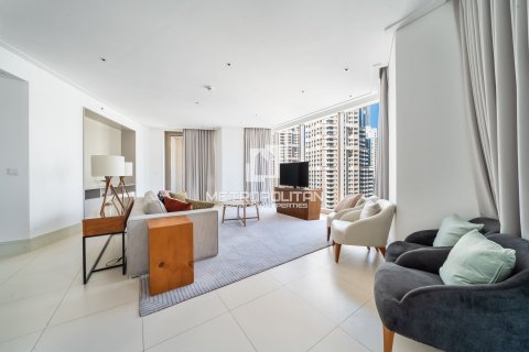 Снять в аренду квартиру в Vida Residence Downtown, Даунтаун Дубай (Даунтаун Бурдж Дубай), Дубай: 3 спальни, 187м², № 73831 - фото 4