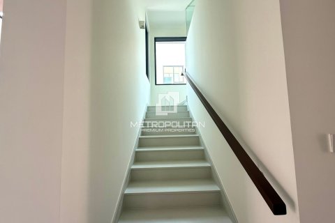 Снять в аренду виллу в Arabian Ranches 3, Дубай: 4 спальни, 378м², № 73823 - фото 7