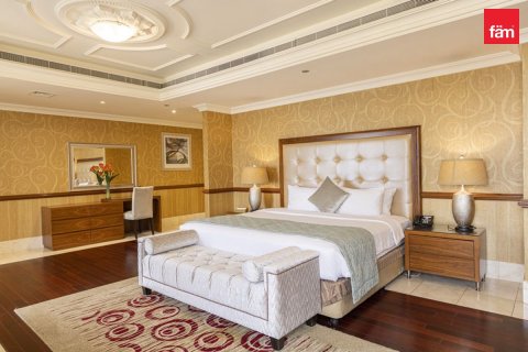 Снять в аренду квартиру в Дубай Марине, Дубай: 4 спальни, 650.3м², № 18429 - фото 8