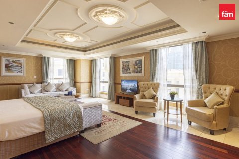 Снять в аренду квартиру в Дубай Марине, Дубай: 4 спальни, 650.3м², № 18429 - фото 19