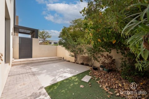 Villa en Dubai Hills Estate, Dubai, 5 dormitorios, 254 m², № 137720 - foto 14