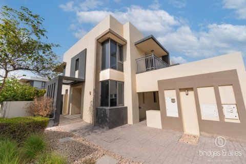 Villa en Dubai Hills Estate, Dubai, 5 dormitorios, 254 m², № 137720 - foto 15