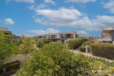 Villa en Dubai Hills Estate, Dubai, 5 dormitorios, 254 m², № 137720 - foto 16