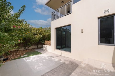 Villa en Dubai Hills Estate, Dubai, 5 dormitorios, 254 m², № 137720 - foto 10