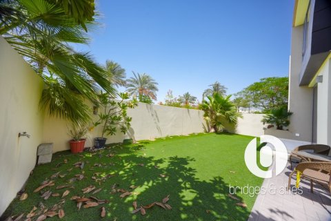 Villa à Dubai Hills Estate, Dubai, 4 chambres, 229 m², № 137718 - photo 6