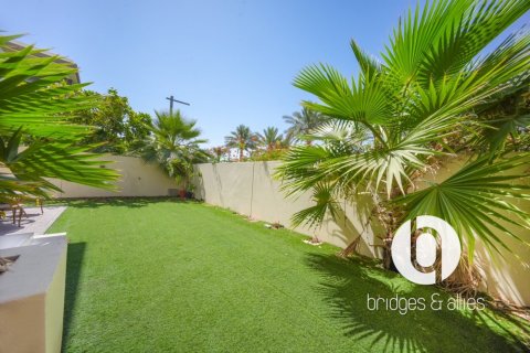 Villa à Dubai Hills Estate, Dubai, 4 chambres, 229 m², № 137718 - photo 7