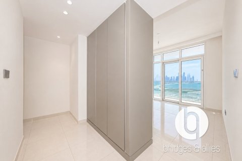 Appartement à EMAAR Beachfront, Dubai Harbour, Dubai, 2 chambres, 119 m², № 137719 - photo 12