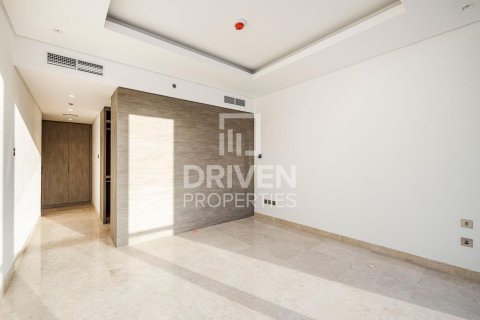 Apartment in Business Bay, Dubai 2 bedrooms, 154.5 sq.m. № 138638 - photo 5
