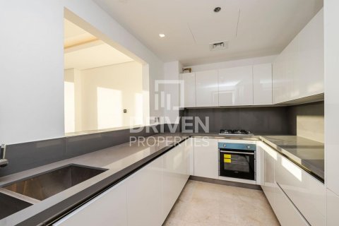 Apartment in Business Bay, Dubai 2 bedrooms, 154.5 sq.m. № 138638 - photo 7