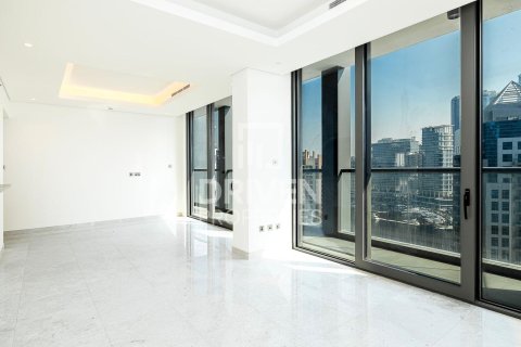 Apartment in Business Bay, Dubai 2 bedrooms, 157.1 sq.m. № 138636 - photo 2