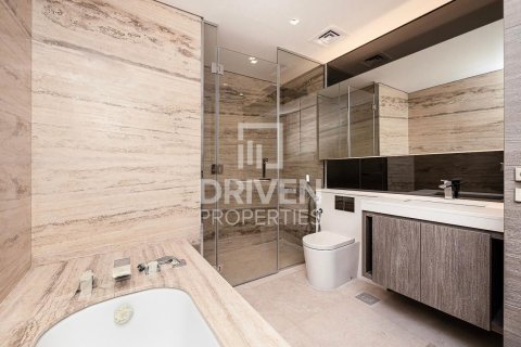 Apartment in Business Bay, Dubai 2 bedrooms, 157.1 sq.m. № 138636 - photo 12