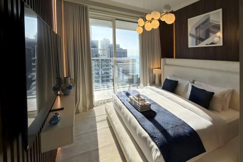 Apartamento en EMAAR Beachfront, Dubai Harbour, Dubai, 3 dormitorios, 178.19 m², № 136703 - foto 5