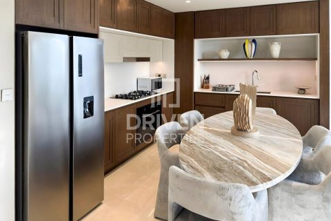 Apartamento en EMAAR Beachfront, Dubai Harbour, Dubai, 3 dormitorios, 178.19 m², № 136703 - foto 10