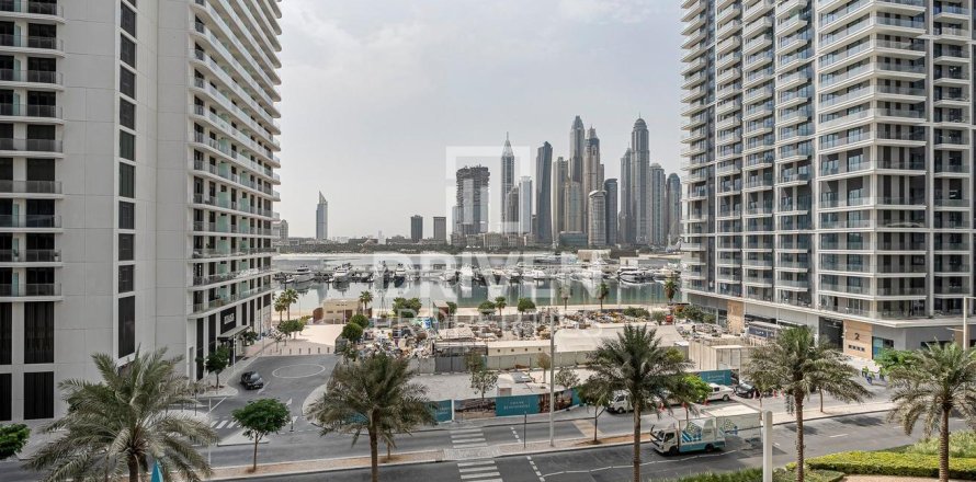 Apartamento en EMAAR Beachfront, Dubai Harbour, Dubai, 1 dormitorio, 85.1 m², № 136701
