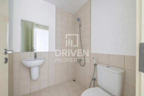 Apartment in Zahra Apartments, Town Square, Dubai 3 bedrooms, 130.81 sq.m. № 136713 - photo 12