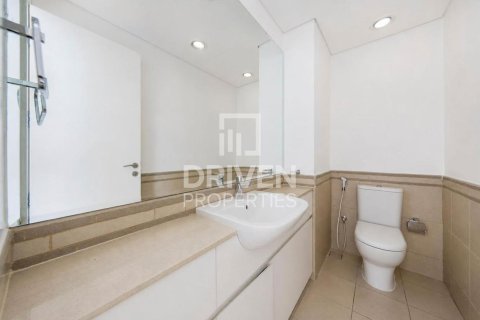 Apartment in Zahra Apartments, Town Square, Dubai 3 bedrooms, 130.81 sq.m. № 136713 - photo 11