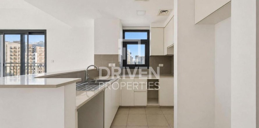 Apartment in Zahra Apartments, Town Square, Dubai 3 bedrooms, 130.81 sq.m. № 136713