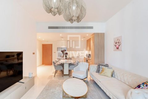 Appartement à EMAAR Beachfront, Dubai Harbour, Dubai, 2 chambres, 106.19 m², № 136700 - photo 3