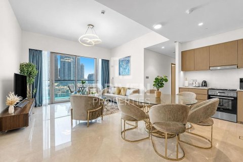 Appartement à Opera District, Downtown Dubai (Downtown Burj Dubai), Dubai, 2 chambres, 105.26 m², № 143080 - photo 2